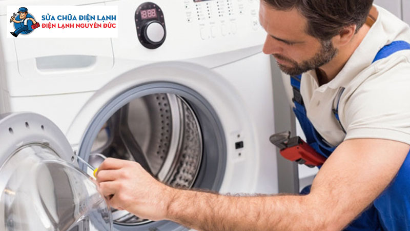 sua-may-giat-electrolux-oi-e12-dienlanhnguyenduc